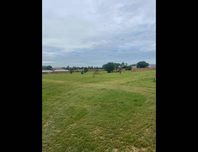 LAND FOR SALE IN RASLOUW